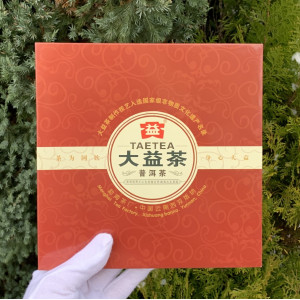 Шу пуэр Да И блин 357 г 2010 года